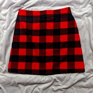 NWT J. Crew Buffalo Check Wool Blend Skirt Red & Black Plaid Size 10 MAKE OFFER!